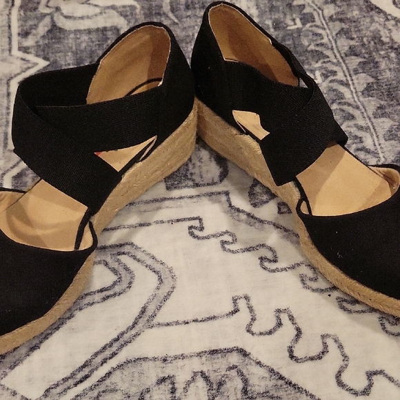 Black Espadrille Wedges - Picture 2 of 8